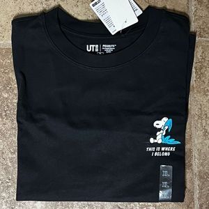 Brand new Japanese Uniqlo t shirt Peanuts x Uniqlo collab